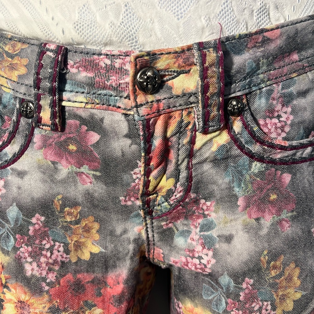 Miss Me Jeans - Fall Floral - Signature Rise Skinny - soft- lightweight